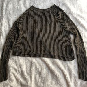 ARMY GREEN LIGHTWEIGHT SWEATER